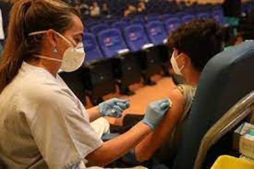 81 municipios del Edomex recibirán vacuna Covid para menores de 12 y 13 años